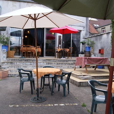 L'Escale Hotel Longeau-Percey Exterior photo